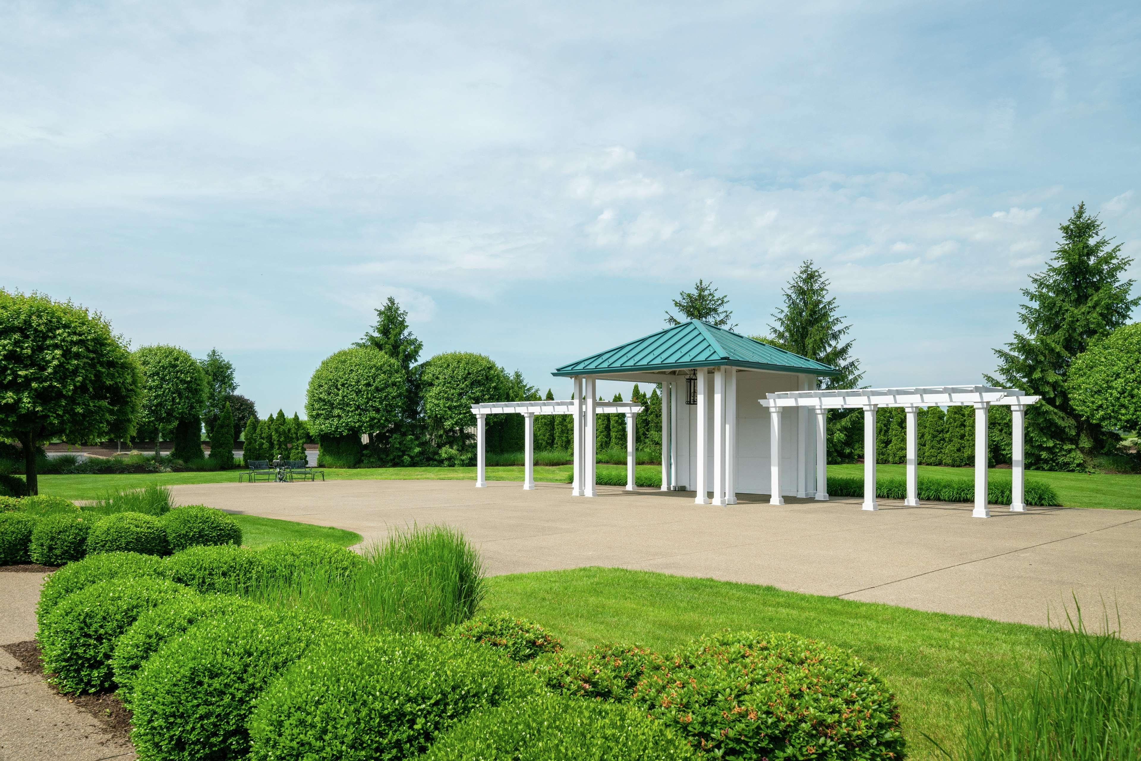 Hilton Garden Inn Pittsburgh/Southpointe Canonsburg Exterior photo